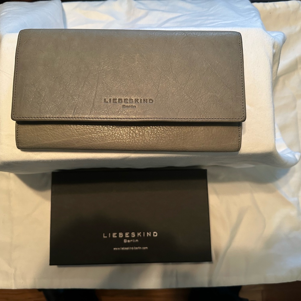 Liebeskind olive travel clutch wallet